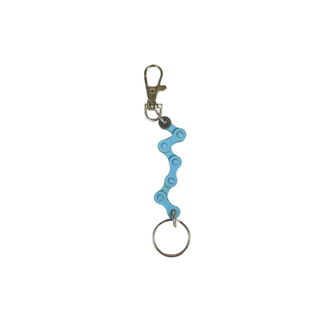 Paguro Upcycle recycled bike chain keyring in blue with metal key ring and clasp